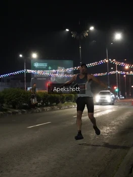 Runner Photo 4357330