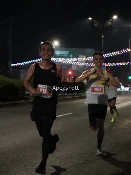 Runner Photo 4357366