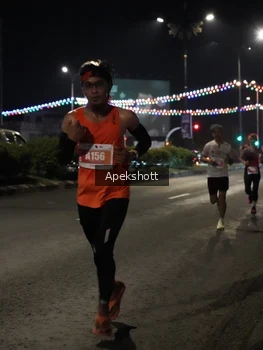 Runner Photo 4357376