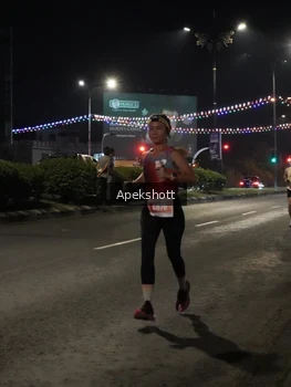 Runner Photo 4357397