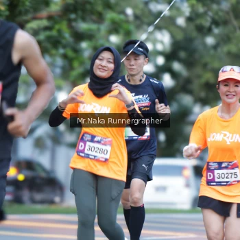 Runner Photo 43574