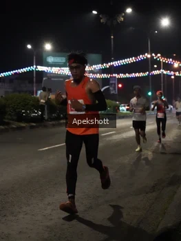Runner Photo 4357403