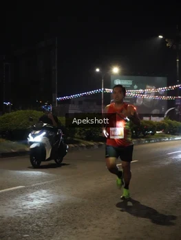Runner Photo 4357416