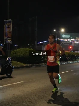 Runner Photo 4357422