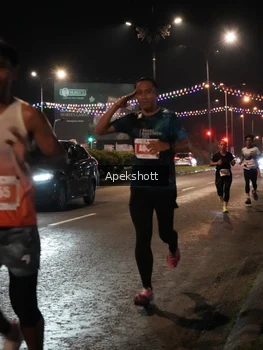 Runner Photo 4357432