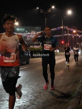Runner Photo 4357433
