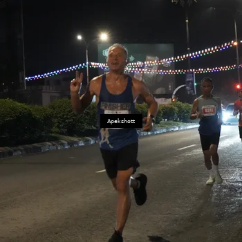Runner Photo 4357481