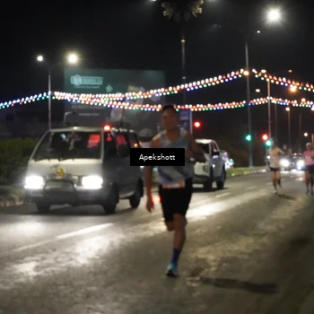 Runner Photo 4357516