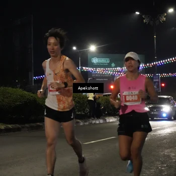 Runner Photo 4357521
