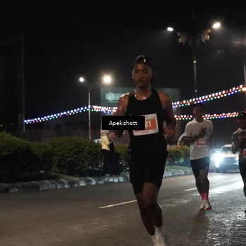 Runner Photo 4357529