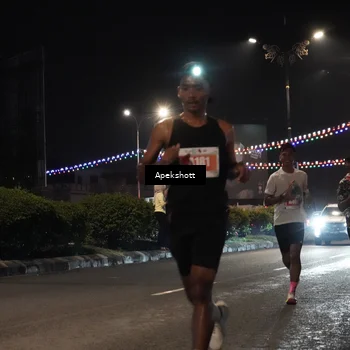 Runner Photo 4357536