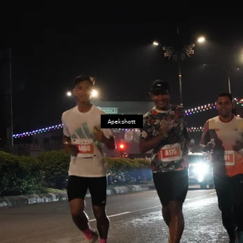 Runner Photo 4357541
