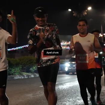 Runner Photo 4357545