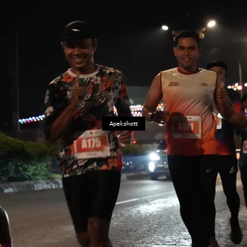 Runner Photo 4357548