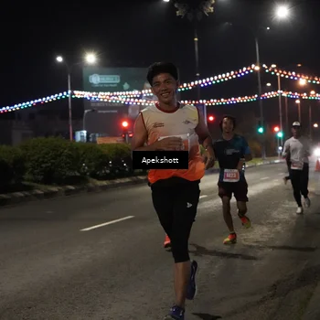 Runner Photo 4357602