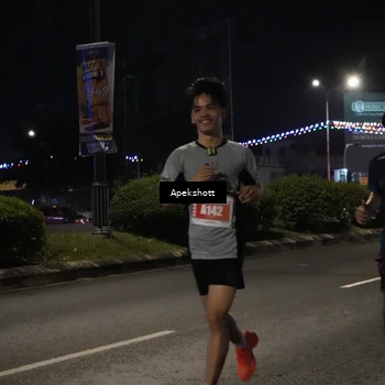 Runner Photo 4357603
