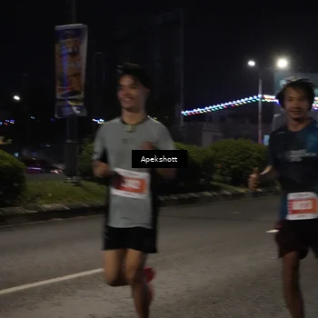 Runner Photo 4357606