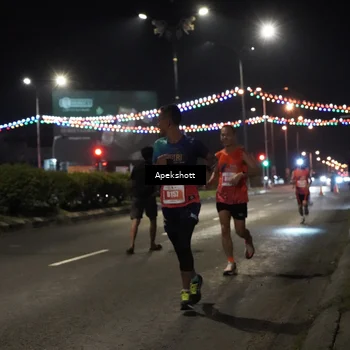 Runner Photo 4357615