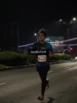 Runner Photo 4357683