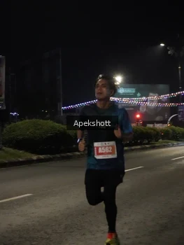 Runner Photo 4357684