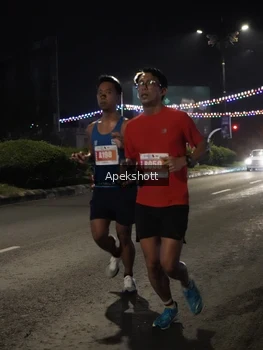 Runner Photo 4357705