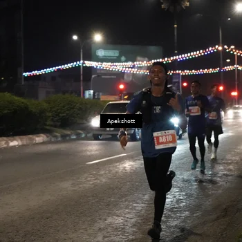 Runner Photo 4357743