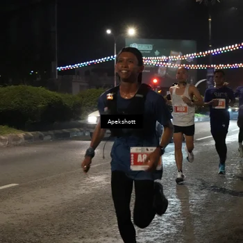Runner Photo 4357748