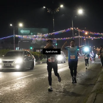 Runner Photo 4357794