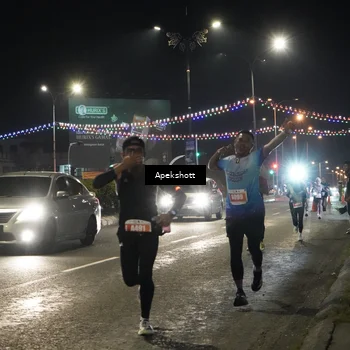 Runner Photo 4357795