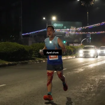 Runner Photo 4357800