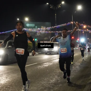 Runner Photo 4357810