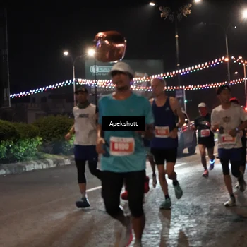 Runner Photo 4357837