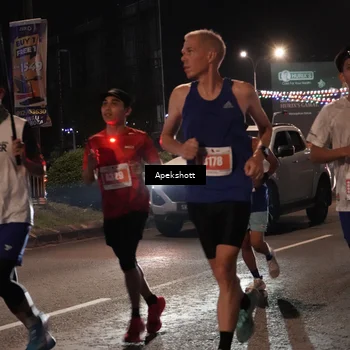 Runner Photo 4357841