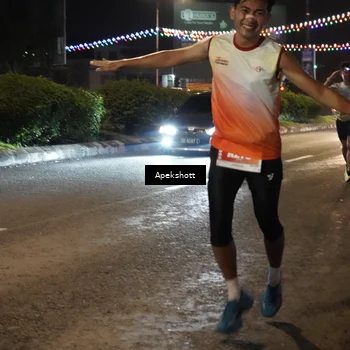 Runner Photo 4357875