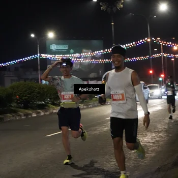Runner Photo 4357891