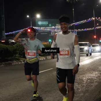 Runner Photo 4357920
