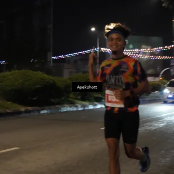 Runner Photo 4357922
