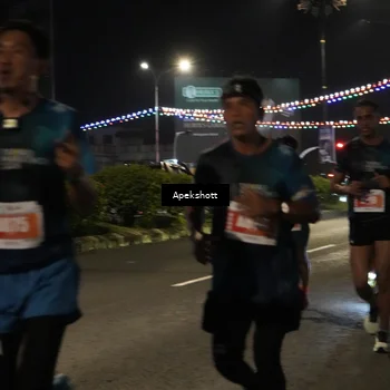 Runner Photo 4357948