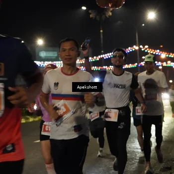 Runner Photo 4357962