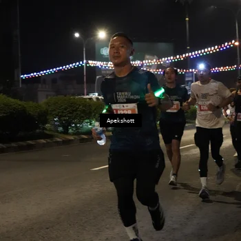 Runner Photo 4357980
