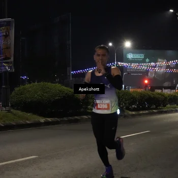 Runner Photo 4357989