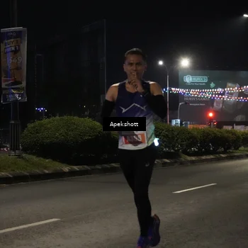 Runner Photo 4358009