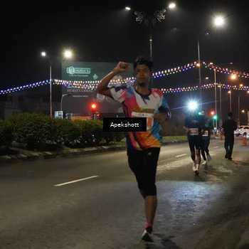 Runner Photo 4358031