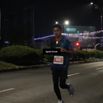 Runner Photo 4358037