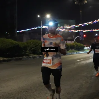 Runner Photo 4358070