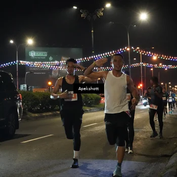 Runner Photo 4358165