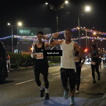 Runner Photo 4358168