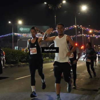 Runner Photo 4358176