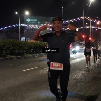 Runner Photo 4358181