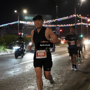 Runner Photo 4358192